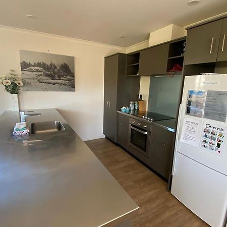 Ribbonwood Cottage Lake Tekapo Bagian luar foto